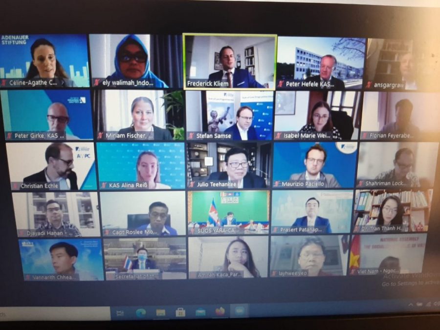 Ely Walimah saat mengikuti zoom meeting yang digelar Konrad Adenauer Stiftung (KAS), Jum'at (21/5)